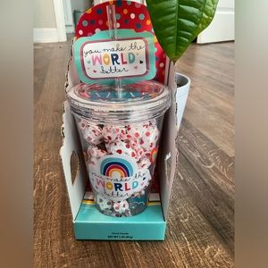 Cold drink cup with hard candy